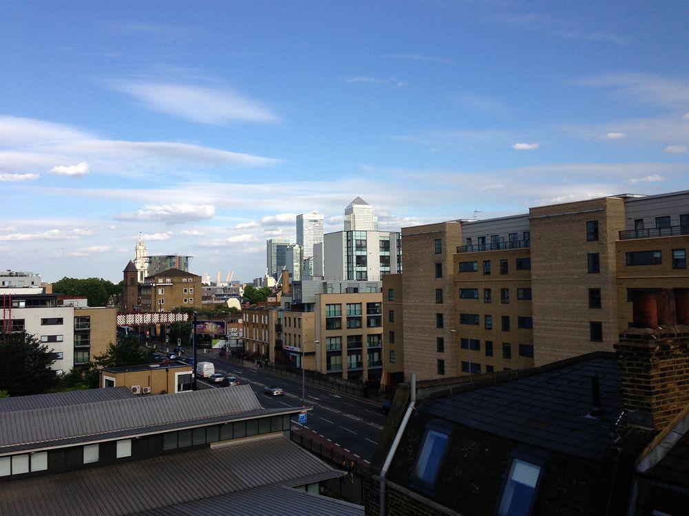 Max Serviced Apartments Commercial Road London Exteriör bild