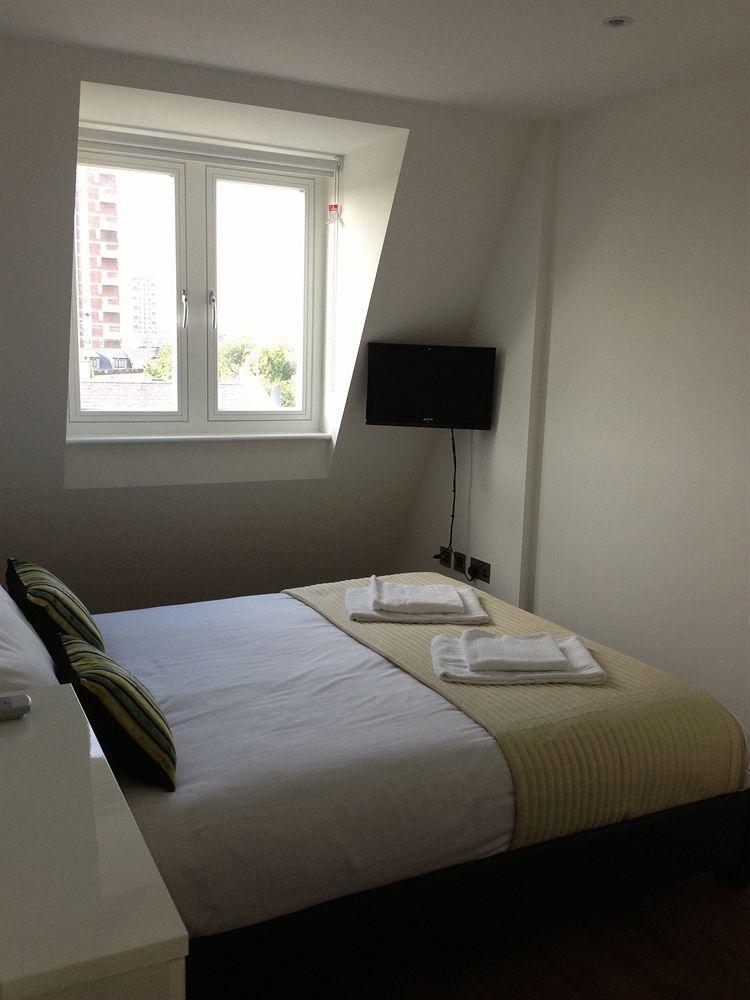 Max Serviced Apartments Commercial Road London Exteriör bild
